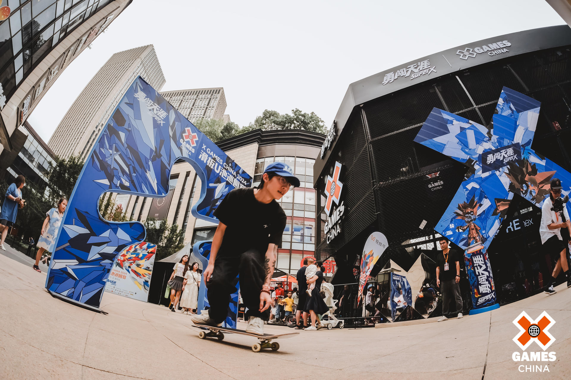 费内巴切是哪个国家的球队