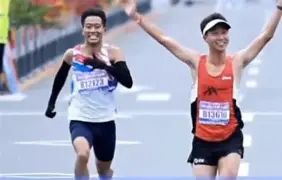 半场表现,比赛热度不减,球员体现出团队精神的句子 半场表现,比赛热度不减,球员体现出团队精神的句子